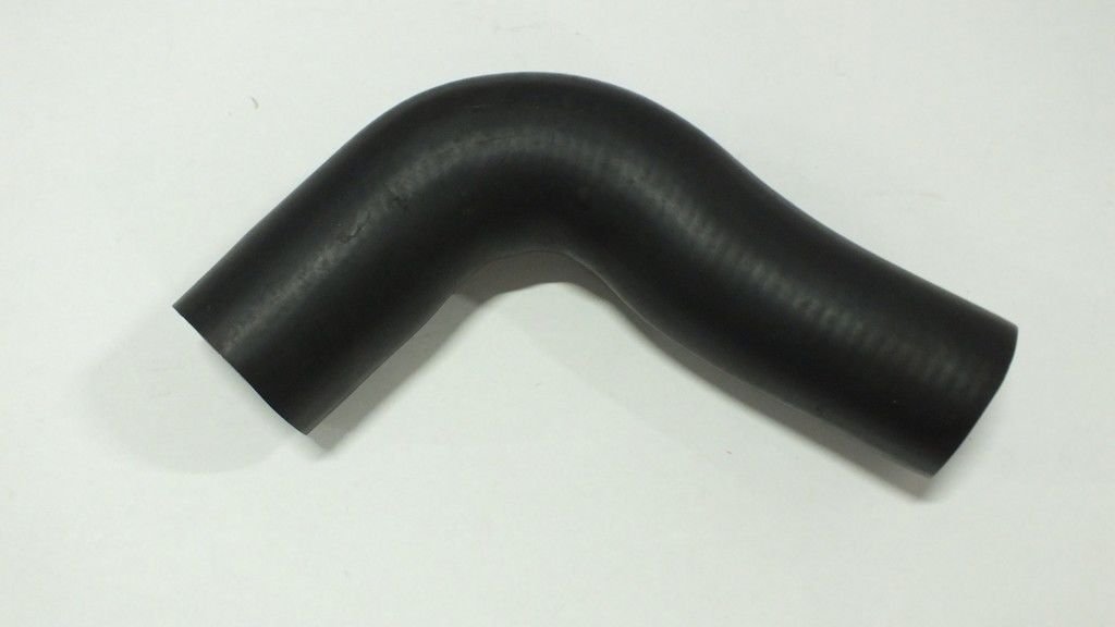 NPR 59 EM 4BD1 RADYATÖR ÜST HORTUMU