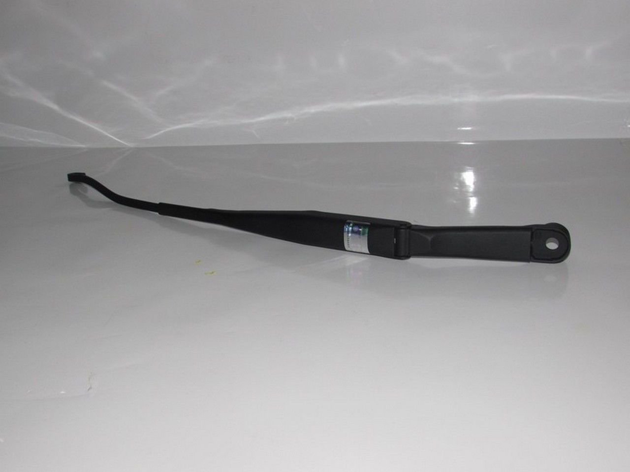 ELANTRA 96-00 SİLECEK KOLU SOL