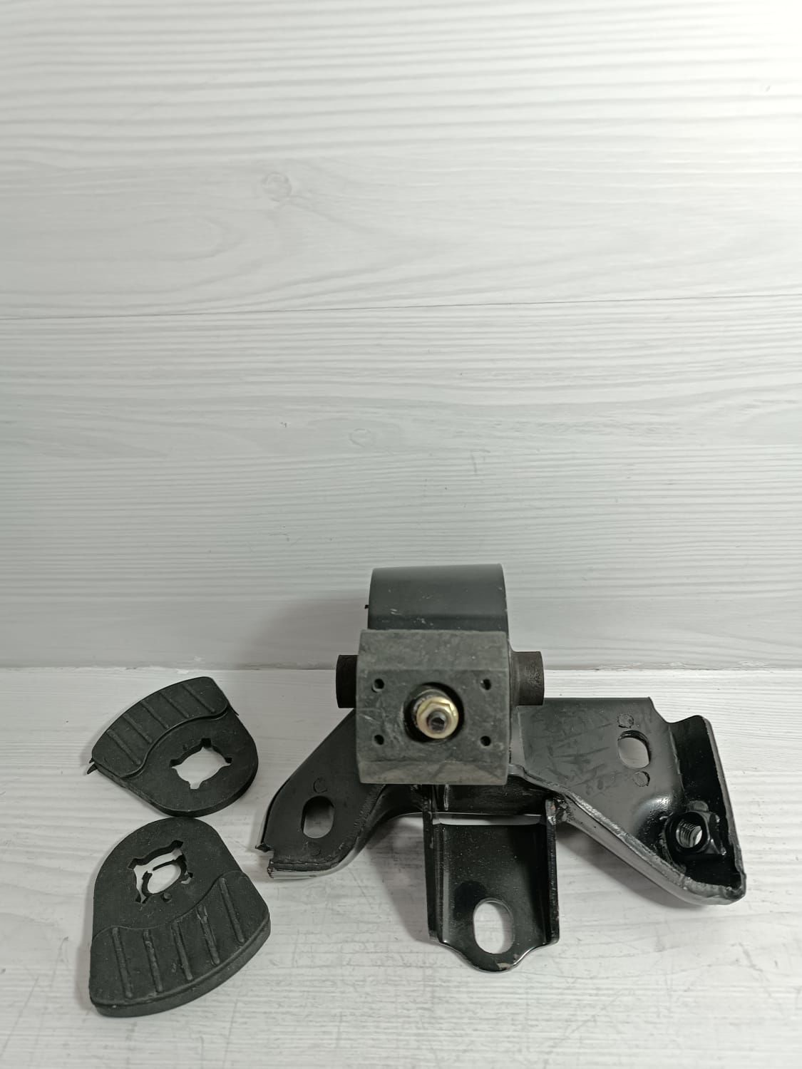 Corona/carina /avensis motor takozu sol şanzıman a/t