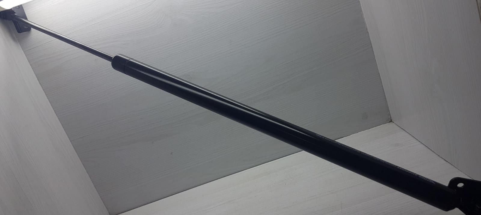 BAGAJ AMORTISÖRÜ H100 SAG