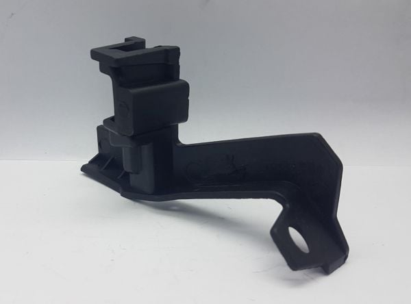 Tampon Braketi Ön Tucson 2016- Sol