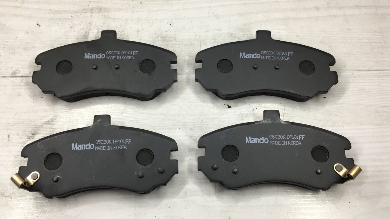 Balata Ön Elantra 04- Üstü Kulakli