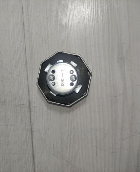 L200 depo kapagı yakıt mazot kilidi