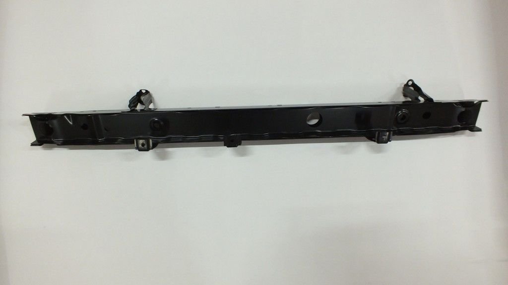 JUKE 11-18 ÖN PANEL ALT TRAVERSİ