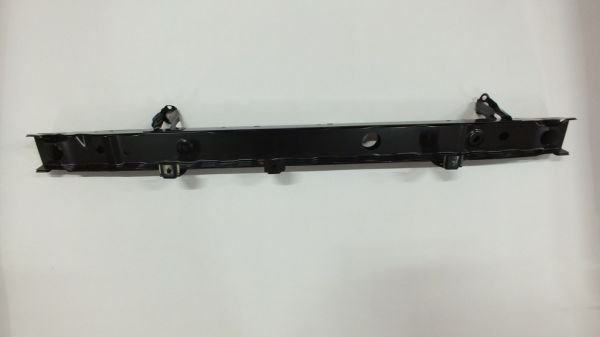 JUKE 11-18 ÖN PANEL ALT TRAVERSİ