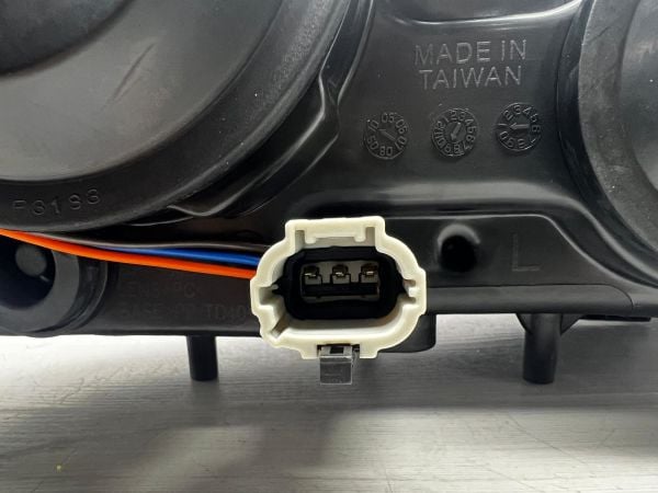 Far Primera Sol 2002-