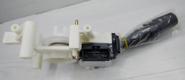 Sinyal Kolu Accent 00-06 Komple