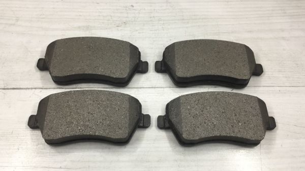 Nıssan Mıcra 03- / Suzukı Swıft 2005- Ön Balata Takım