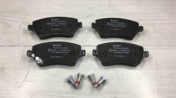 Balata Ön Micra 05-/Swift 05-