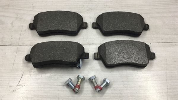 Balata Ön Micra 05-/Swift 05-