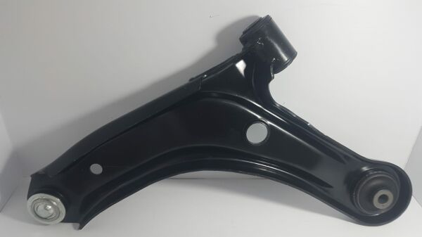 sx4 13-/vıtara 15- salıncak sağ alt tabla rotil