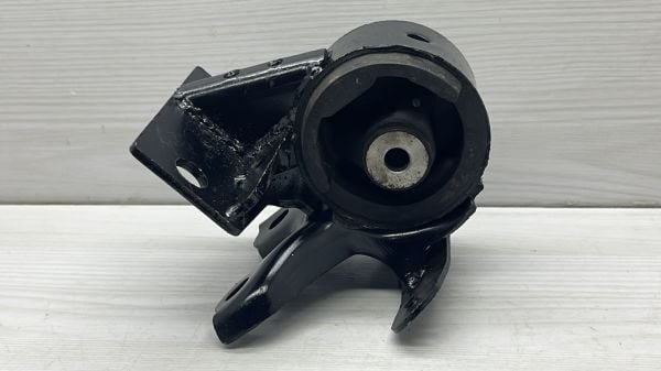 Motor Takozu Avensis 98-02 Sol Mnuel