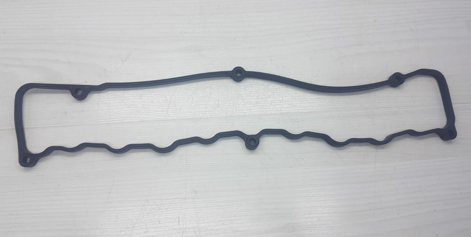 Üst Kapak Conta Carisma 1.8 Sol