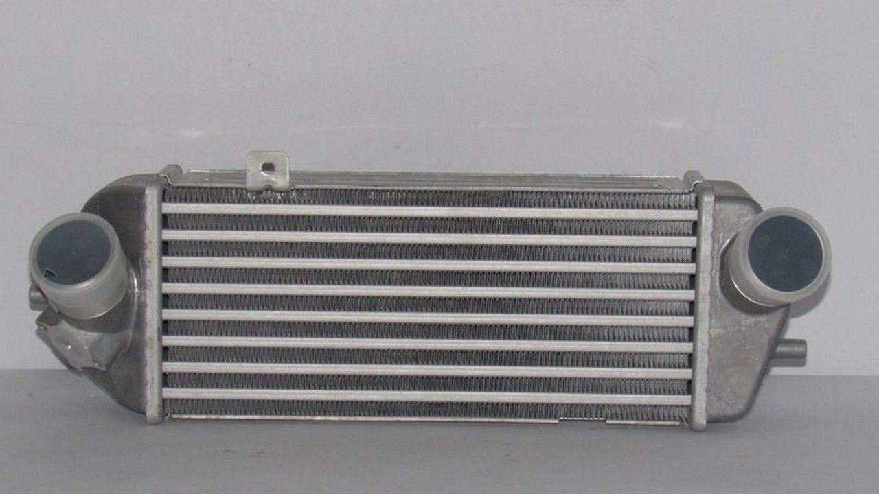 İ20 2008-2012 ARA SOĞUTUCU INTERCOOLER