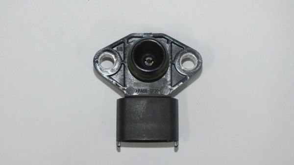 BLUE 15- / İ20 /İ30 1.6 17-/CEED/RIO/TUCSON 15- /KONA/SPORTAGE 15- DİZEL EKSANTRİK SENSÖRÜ (SENSÖR TDC)