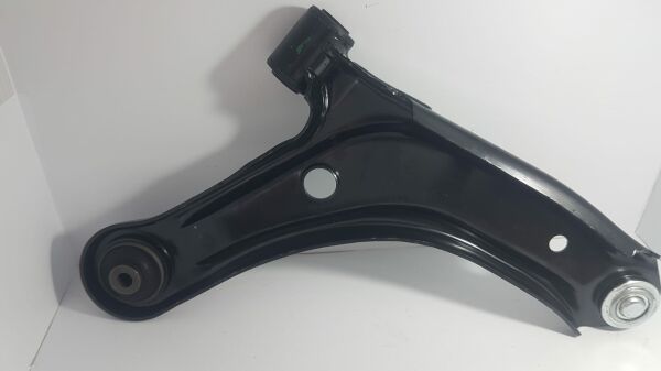 sx4 salıncak sol 13-/vıtara 15- alt tabla rotil