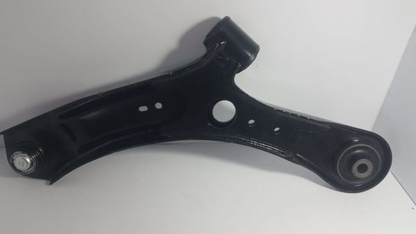 sx4 salıncak sağ 06- ALT TABLA ROTİL BEŞİK