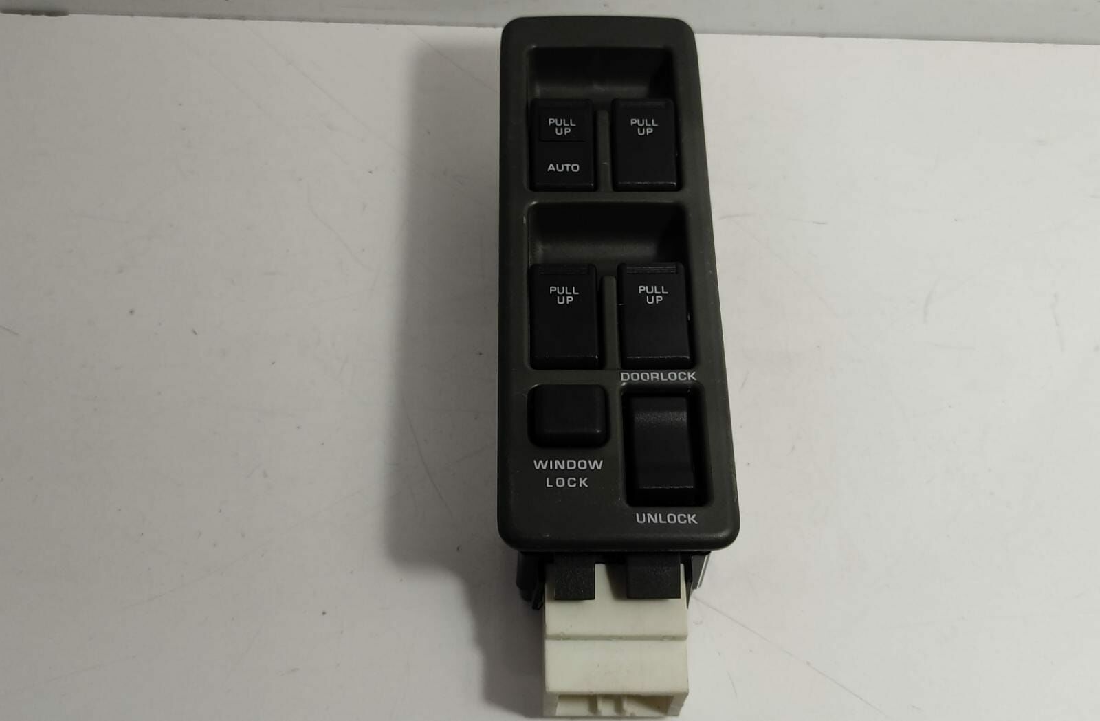 Cam dügme 626 Sol 88-92