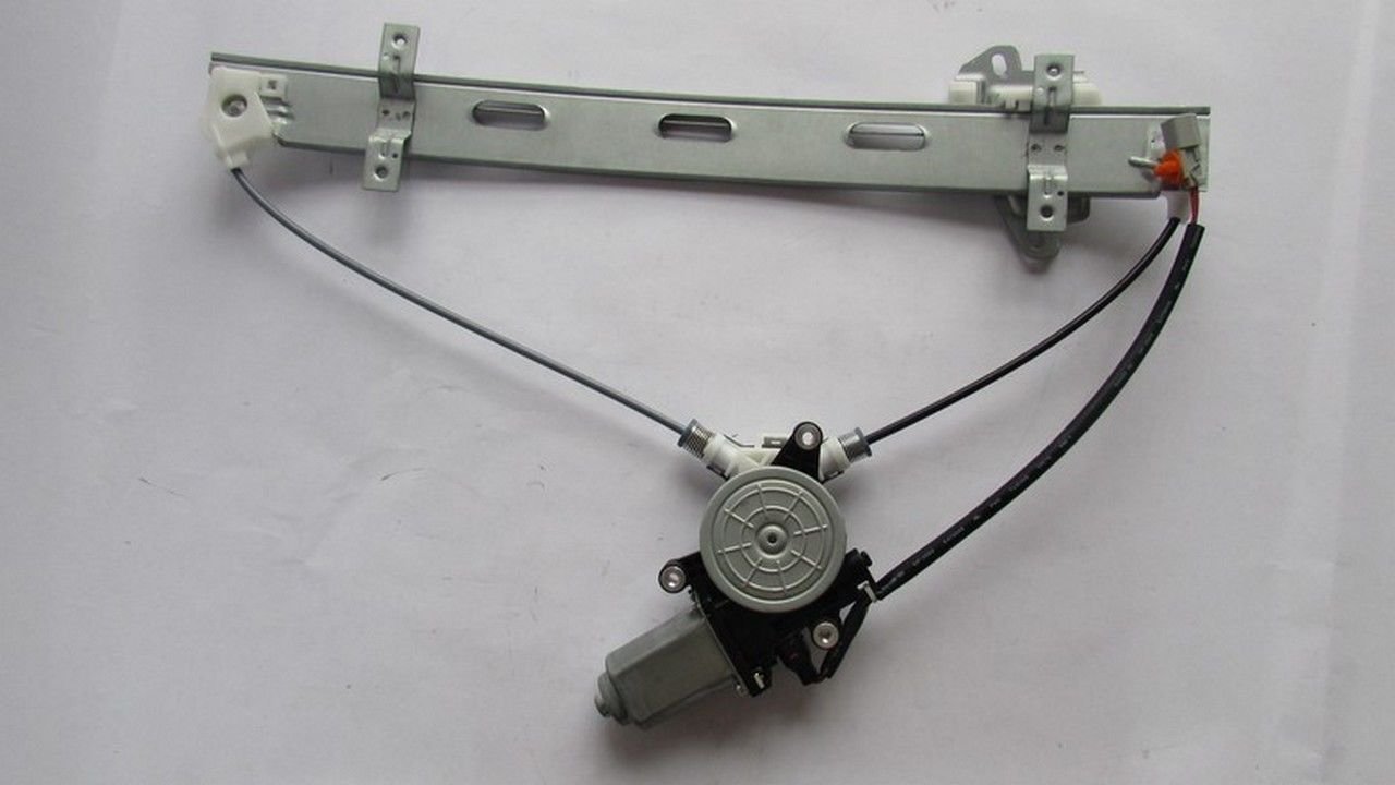 CIVIC 2001-2006 CAM KRIKOSU MOTORLU ÖN SAĞ