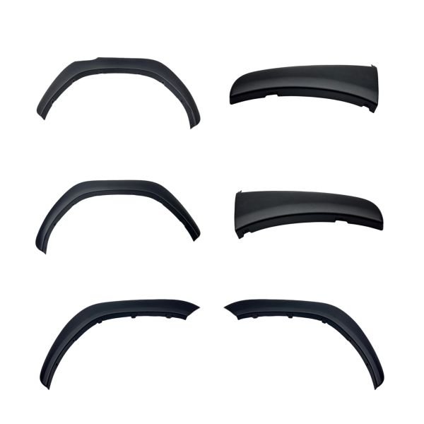 BODİK ÇAMURLUK HILUX REVO 15-18 (TAKIM)