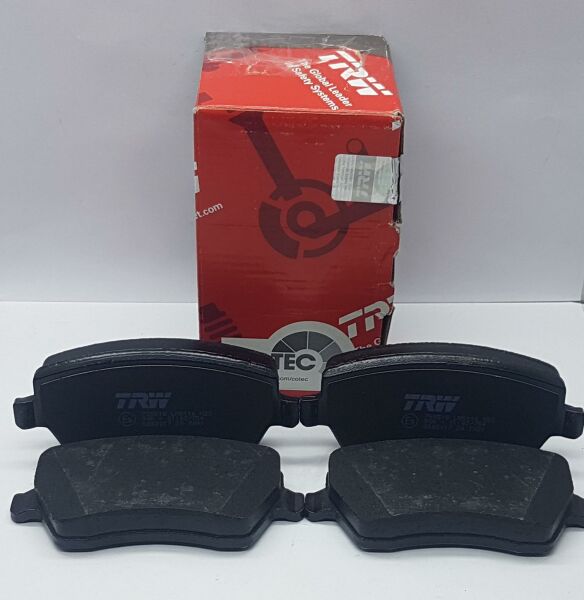 BALATA ÖN MICRA 05-/SWIFT 05-