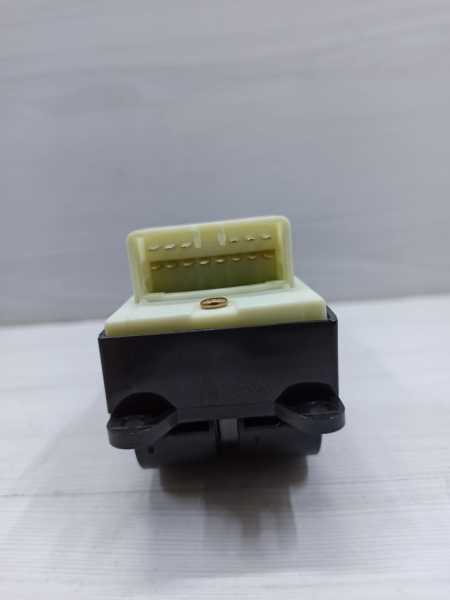 Corolla / Corona / Carına 1992-1997 Cam Dügme Sol Dörtlü