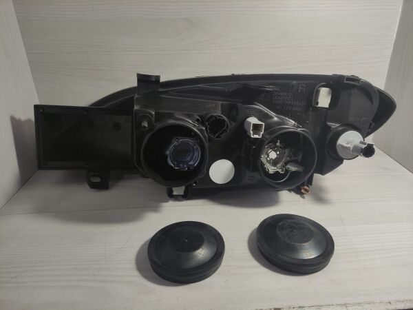 Far Primera Sağ 99-01