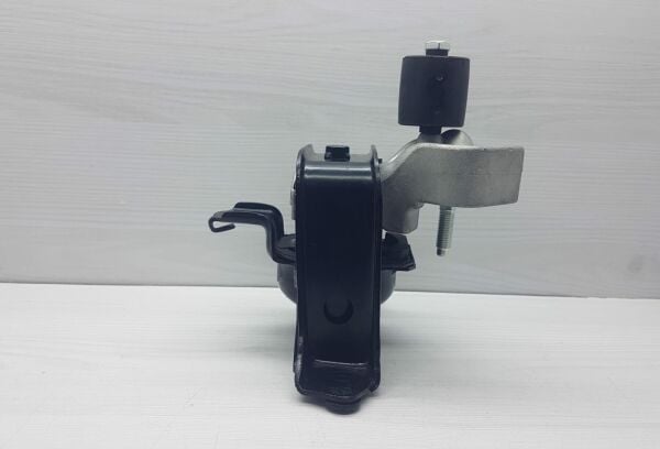 Toyota Corolla 2002-2007 Dızel Sag Yaglı Motor Takozu
