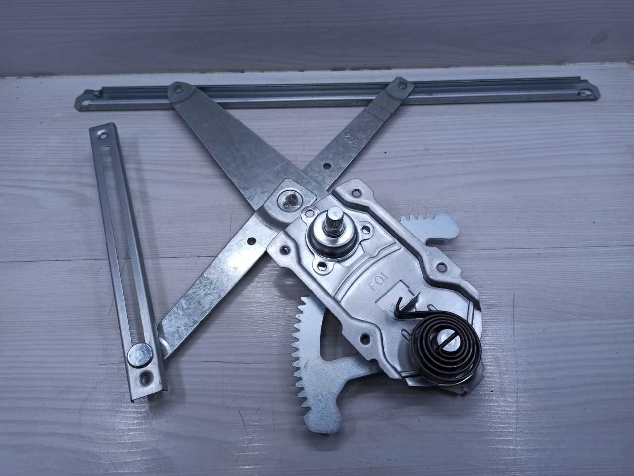 Cam Kriko Swift Sağ Ön 89-97 Manuel