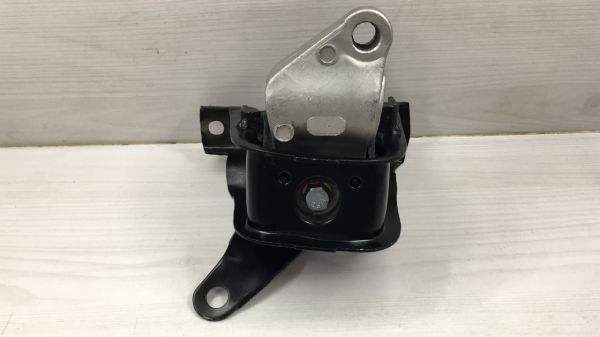 Toyota Corolla/ AvenSis 2003- 1.6 Sag Motor Takozu