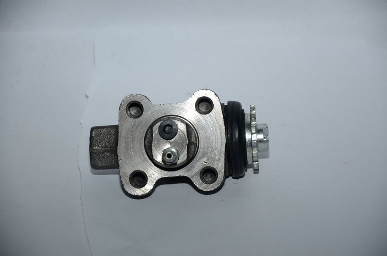 CANTER 635  MC 869358 ÖN FREN MERKEZİ - SOL