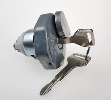 YAKIT DEPO KAPAGI (KILITLI)-  L200 86- / CANTER-304 / CANTER-449 / CANTER-659