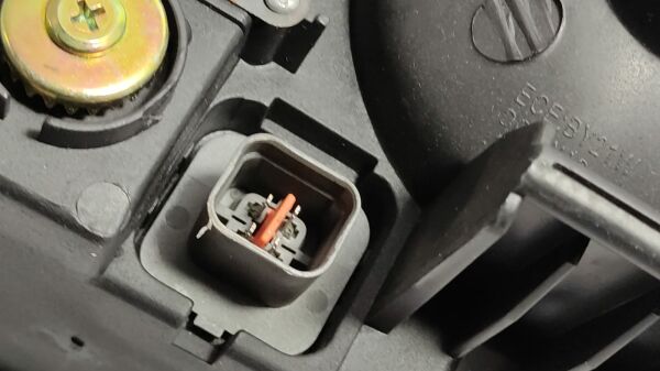 Far Cerato Sağ 04-05 Manuel