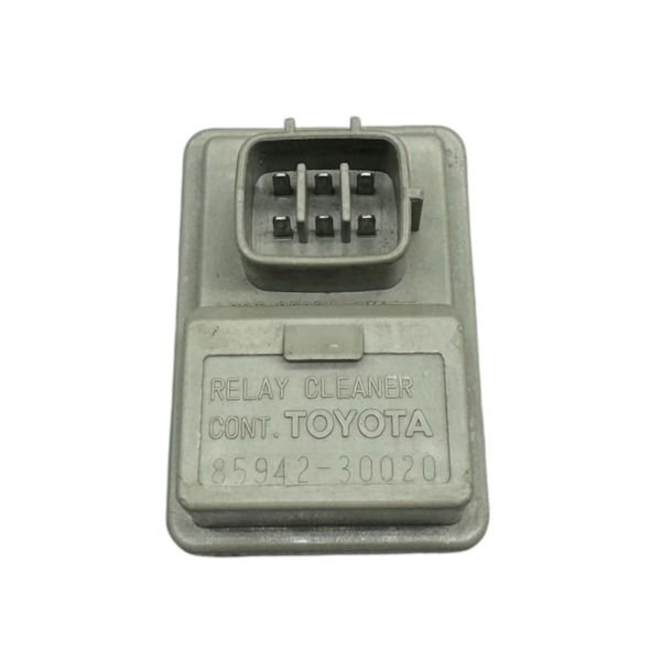 ROLE FAR TEMİZLEYİCİ HILUX 21-23