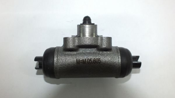 YD25 2003- FREN SİLİNDİRİ ARKA SAĞ-SOL