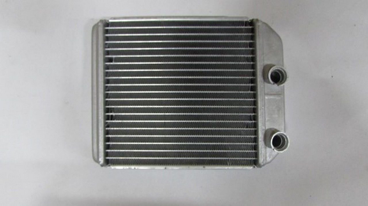 L200 1996-1999 KALORİFER PETEĞİ