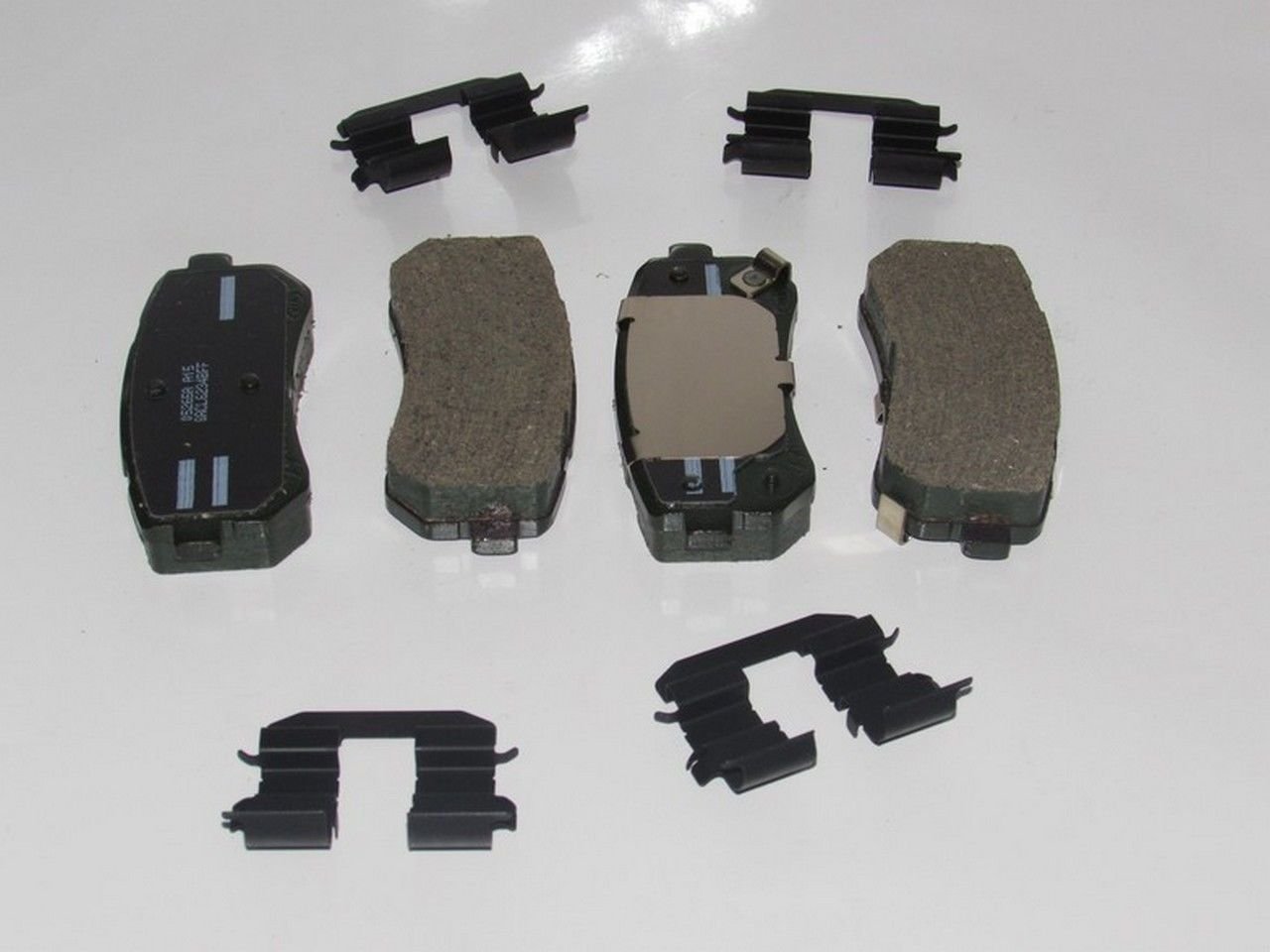 CERATO 2010- 1,6 BENZİNLİ FREN BALATASI ARKA DİSK