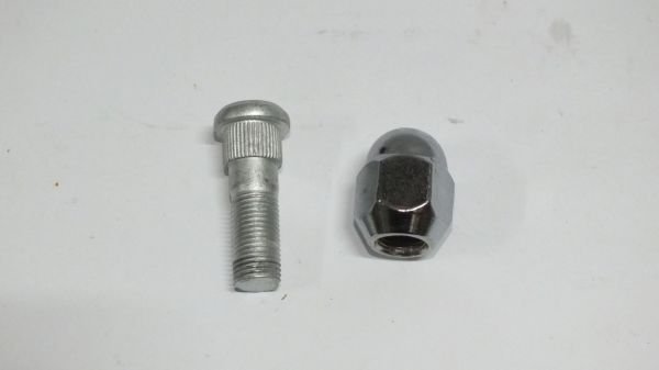 QASHQAI BİJON SOMUN + SAPLAMA KOMPLE SAC JANT