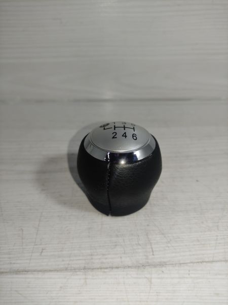 Vites Topuzu Corolla 10-/15- 6 ileri /Auris/Avensis ğri