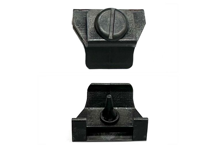 KLİPS DAVLUMBAZ ÇAMURLUK COROLLA 10-21/AURİS  10-22 /YARİS 10-227HILUX 10-21 ÖN (A TİP)