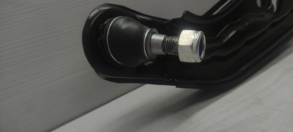 SALINCAK ALMERA SAG 95-00