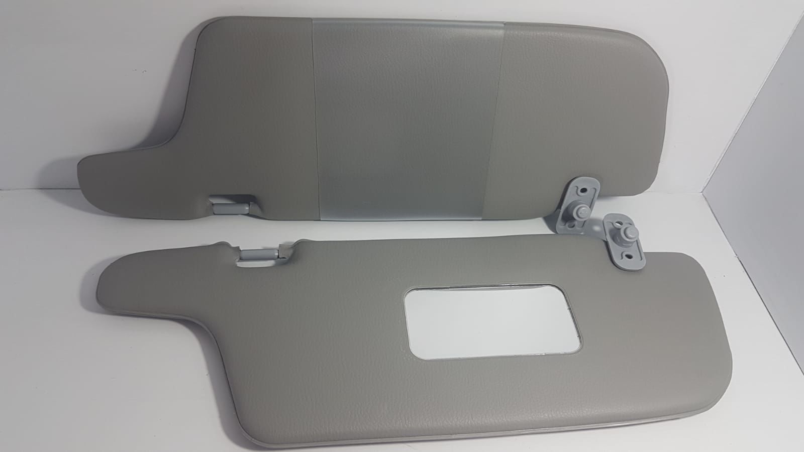 accent güneşlik tk.00-06