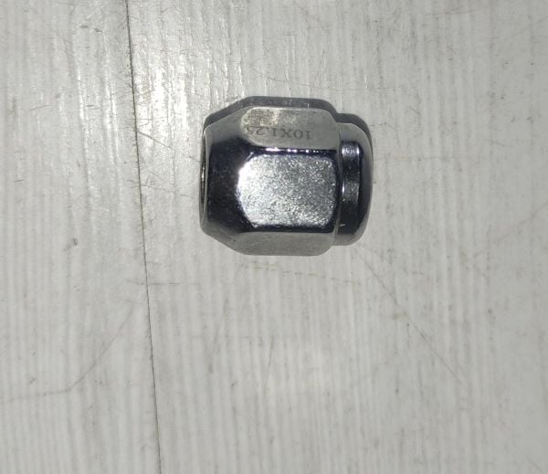 alto marutı  bijon somunu