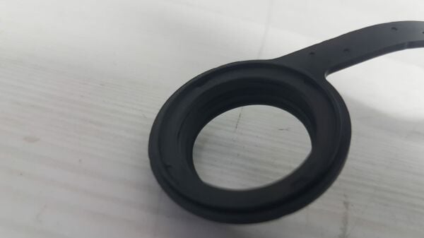 h100 kmy/bongo enjektör yağ keçesi dört delikli 09-