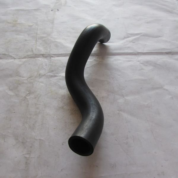 i20 1.2 09-12 BENZİNLİ RADYATOR ÜST HORTUMU