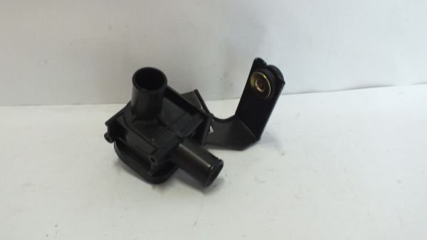 COROLLA AE101 1993-1997 / 98-02 KALORİFER MUSLUĞU ( AYAKLI )