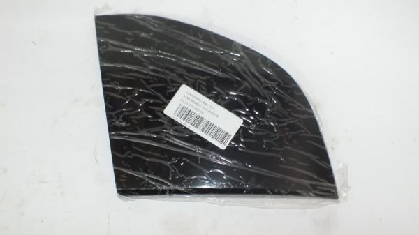 CANTER 859 / 839 / 711 AYNA BRAKETİ SAĞ PLASTİK