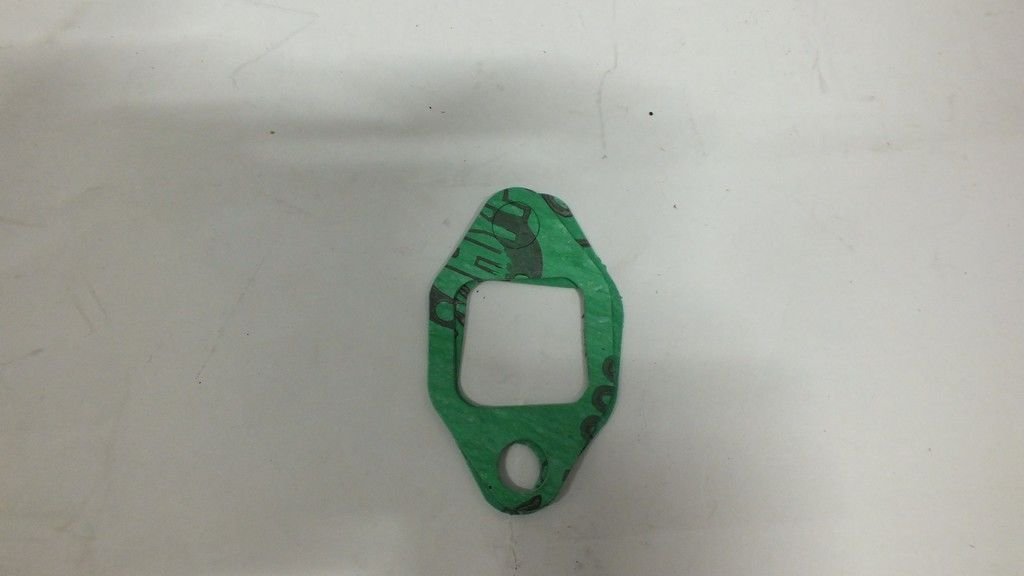 COROLLA 92-97 AE101 SU ÇIKIŞ BORUSU CONTASI