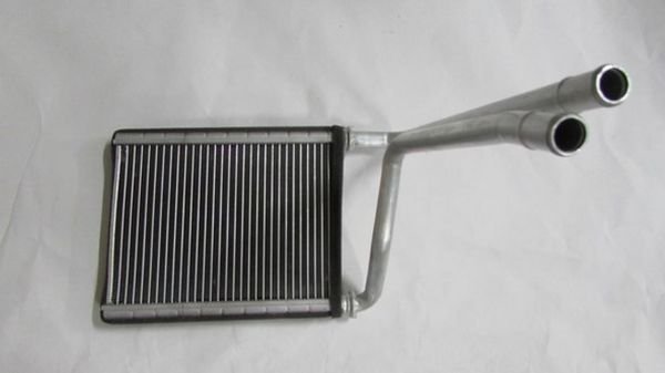 COROLLA 2006- / AURIS KALORİFER PETEĞİ (154x212x22)