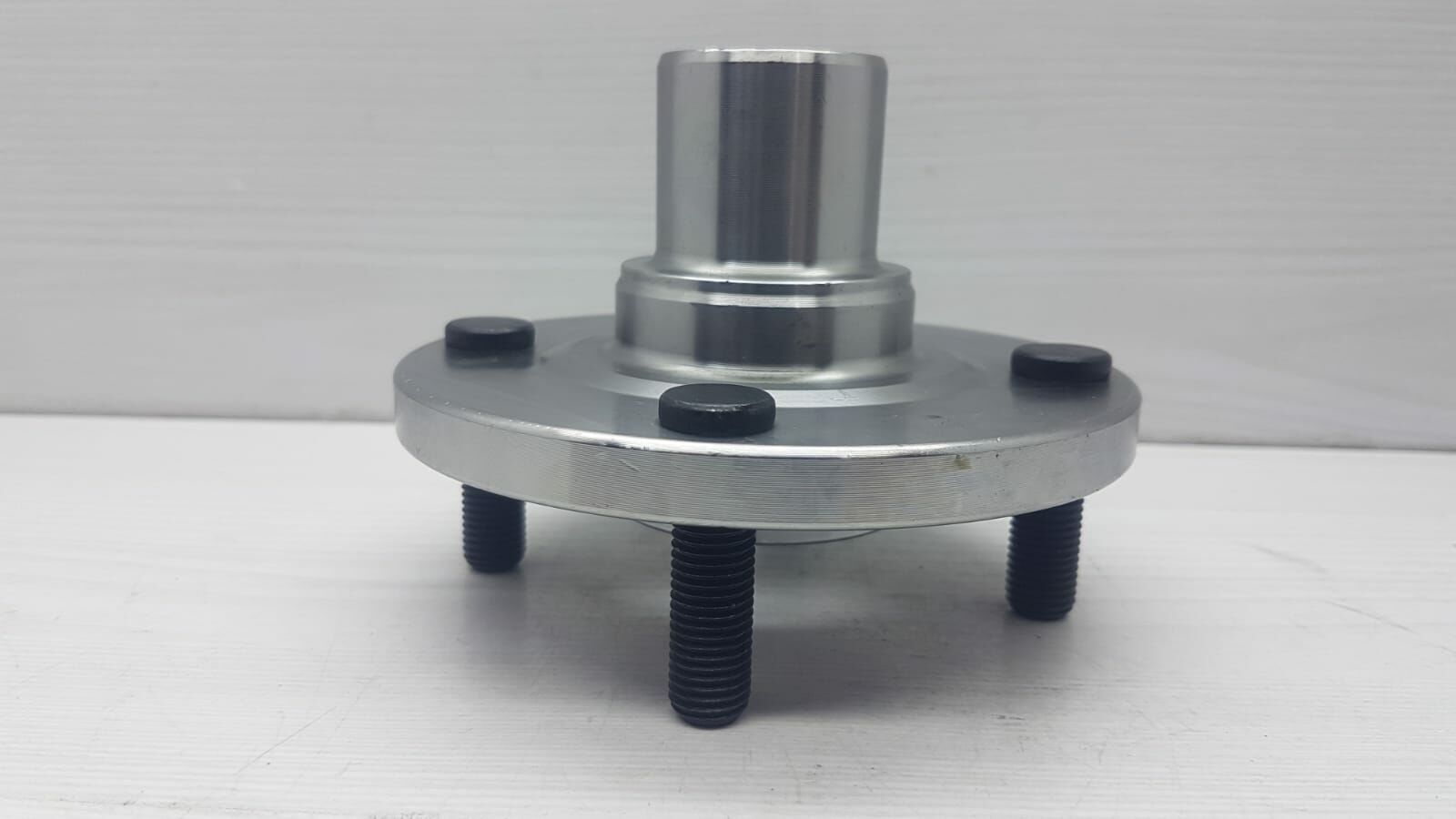 PORYA ÖN COROLLA AE101 teker rulman yatagı göbeği